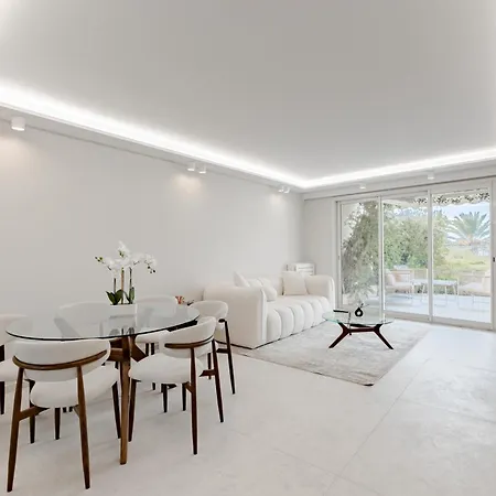 Sea View - 18h Lejlighed *